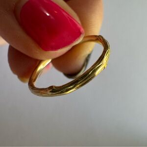 One stackable 14k yellow gold twig ring size 7
